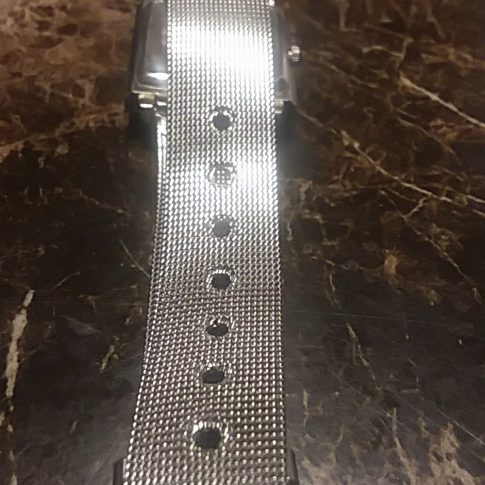 Watch - Picture 3 of 3